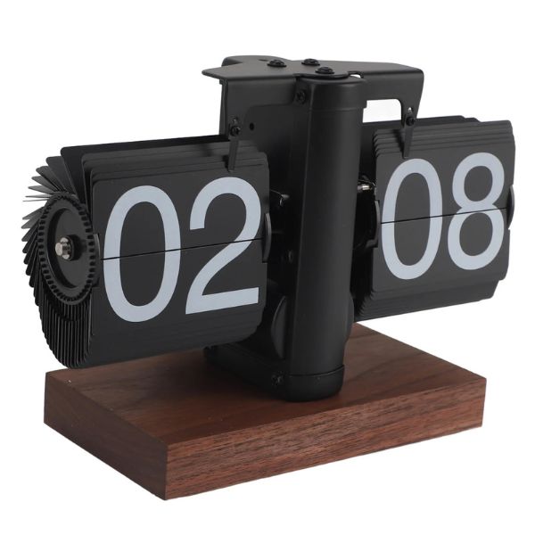 Reloj Flip de Nogal Retro Premium: La Elegancia Atemporal para Tu Escritorio
