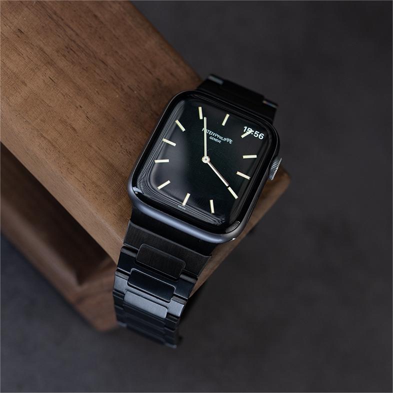 Old Money Luxurious Metal Band: Eleva Tu Apple Watch con Elegancia Atemporal