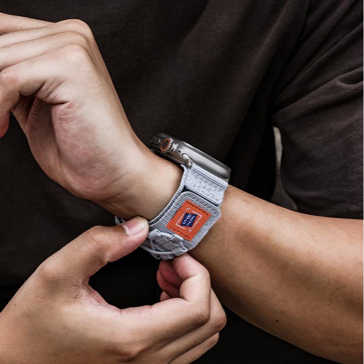 Outdoor Tactical Nylon Strap: Resistencia y Confort para tu Apple Watch de Aventura