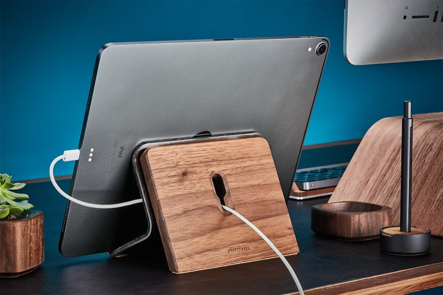 ArchStand: Eleva Tu Experiencia con la Tablet | Diseño Premium y Ergonomía Perfecta