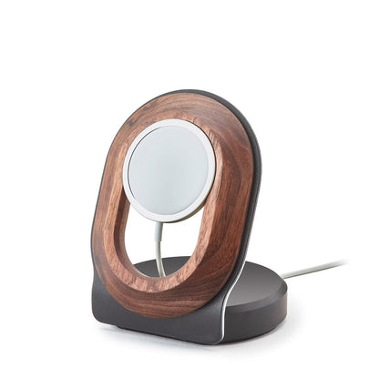 MagLuxe: Soporte MagSafe de Diseño Sofisticado para Carga Inteligente